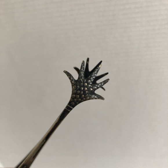 Antique Silverplate Talon Sugar Cube Tongs - Picture 4 of 15